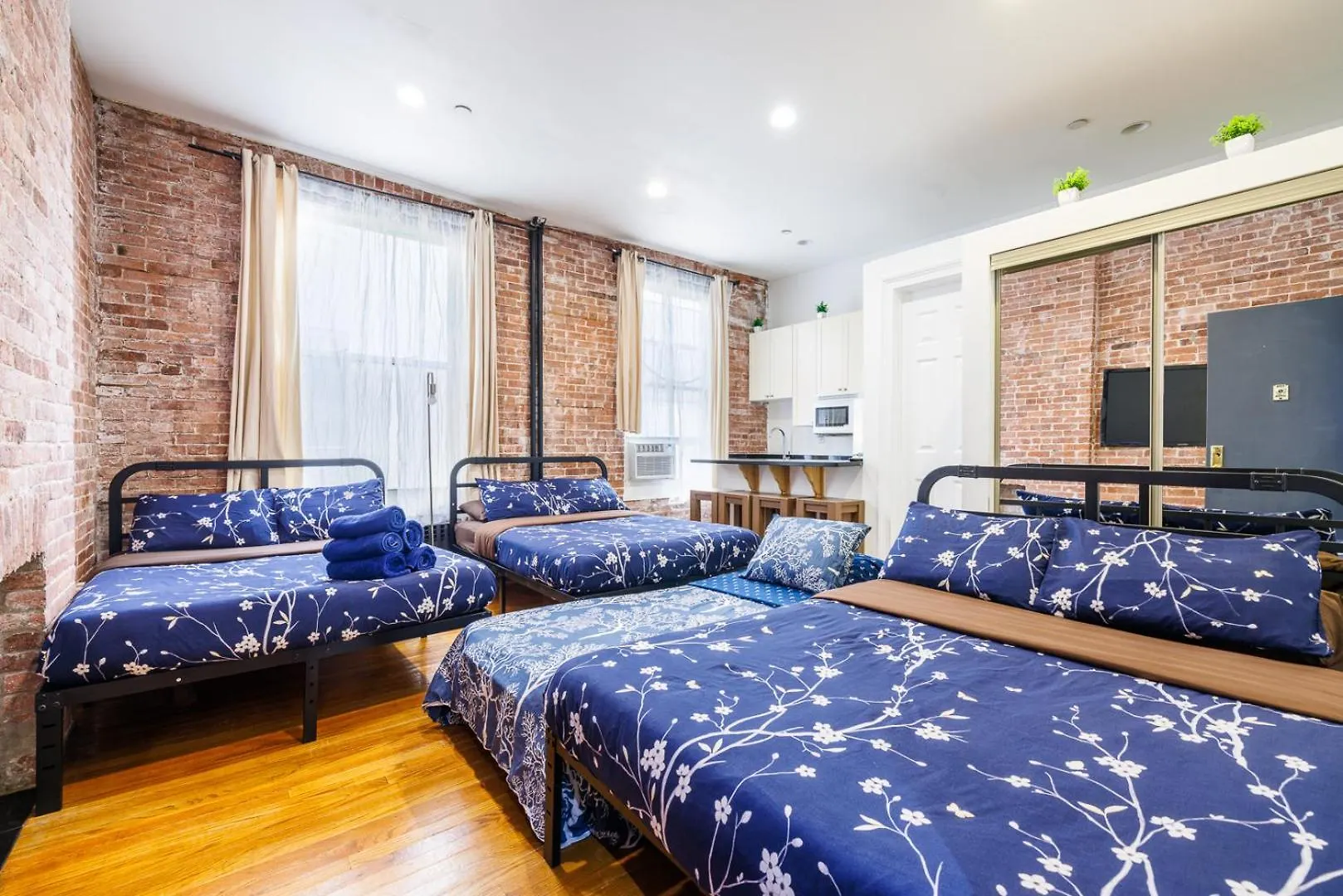 Studios In New York United States